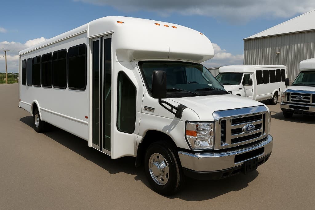 22 Passenger Coach Bus exterior photo
